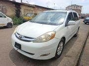 Toyota Sienna 2006 White for sale
