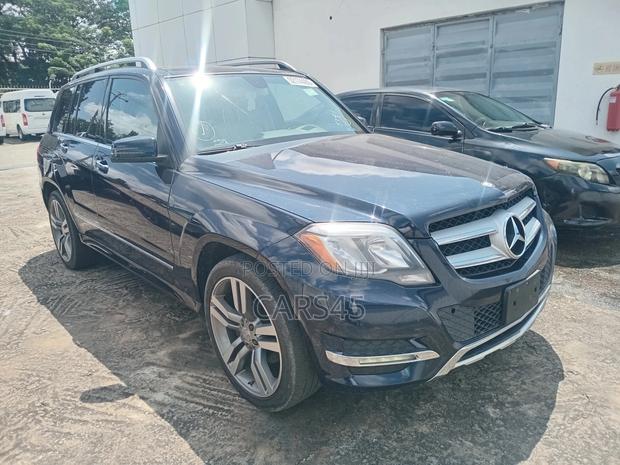 Mercedes-Benz GLK-Class 2013 Blue