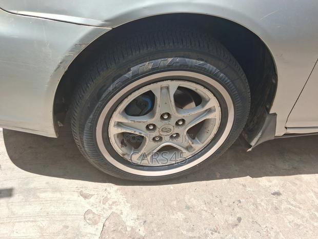 Toyota Camry 2004 Silver
