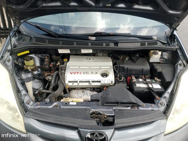 Toyota Sienna 2006 Gray