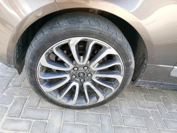 Land Rover Range Rover Vogue 2014 Brown