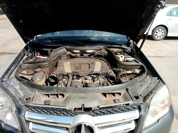 Mercedes-Benz GLK-Class 2011 Gray