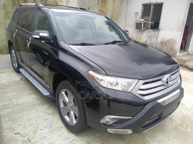 Toyota Highlander 2013 Black