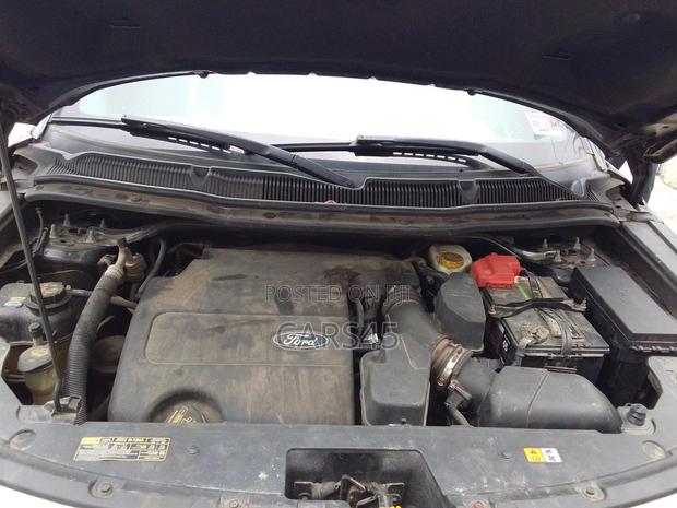 Ford Explorer 2011 Black