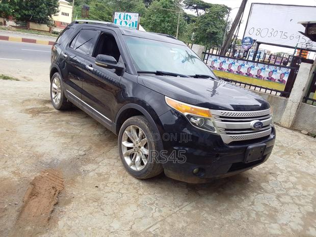 Ford Explorer 2011 Black