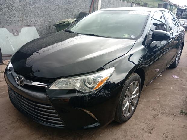Toyota Camry 2015 Black