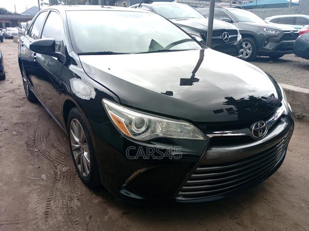 Toyota Camry 2015 Black
