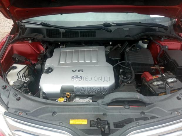 Toyota Venza 2011 Red