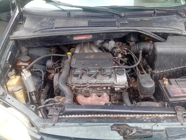 Toyota Sienna 1999 Green