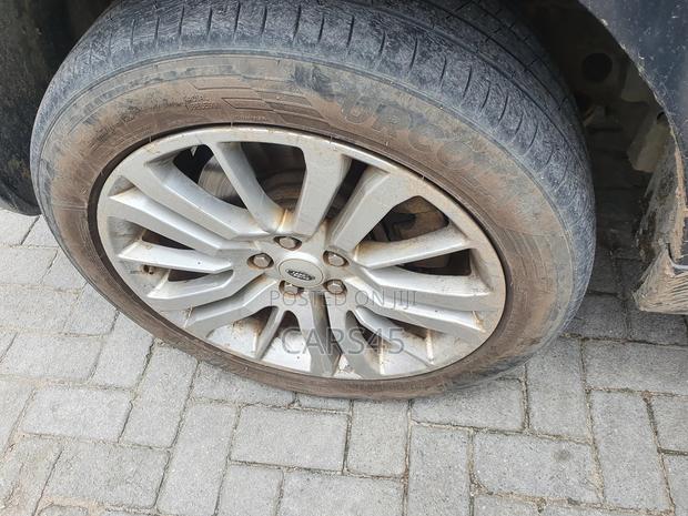 Land Rover Range Rover Sport 2011 Black