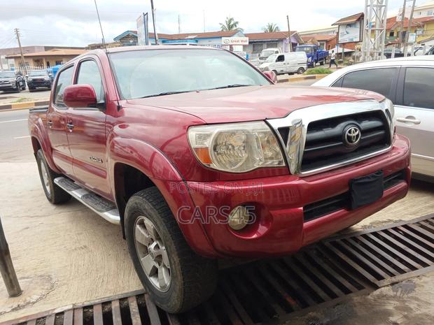 Toyota Tacoma 2006 Red