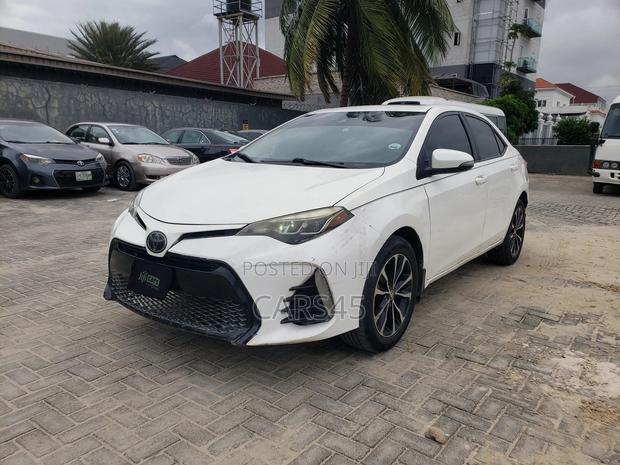 Toyota Corolla 2017 White