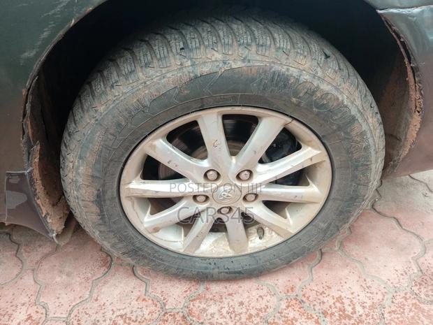 Toyota Camry 2005 Green