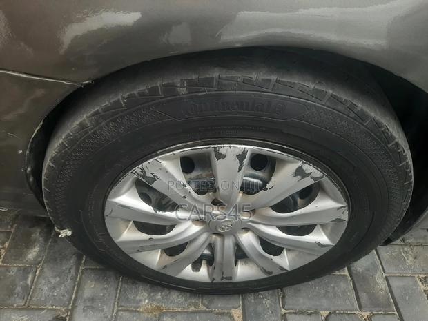 Toyota Corolla 2007 Gray