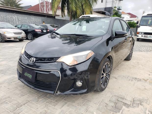 Toyota Corolla 2014 Black