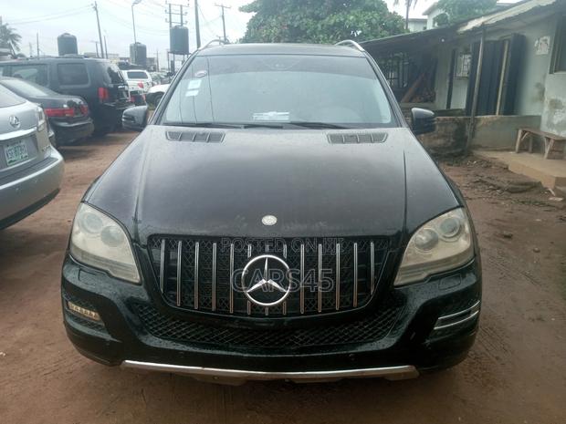 Mercedes-Benz M Class ML 550 4Matic 2010 Black