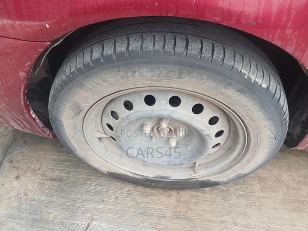 Toyota Corolla 2003 Red