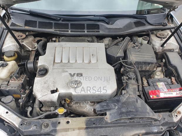 Toyota Avalon 2011 Silver