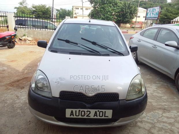 Toyota Yaris 2003 Silver