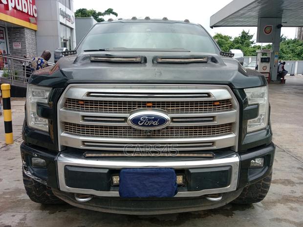 Ford F-150 2015 Black