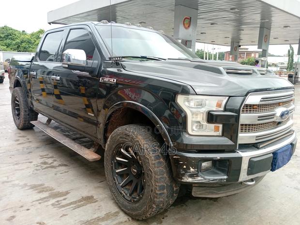 Ford F-150 2015 Black