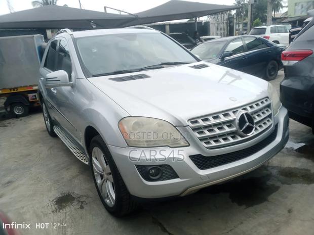 Mercedes-Benz M Class 2011 Silver