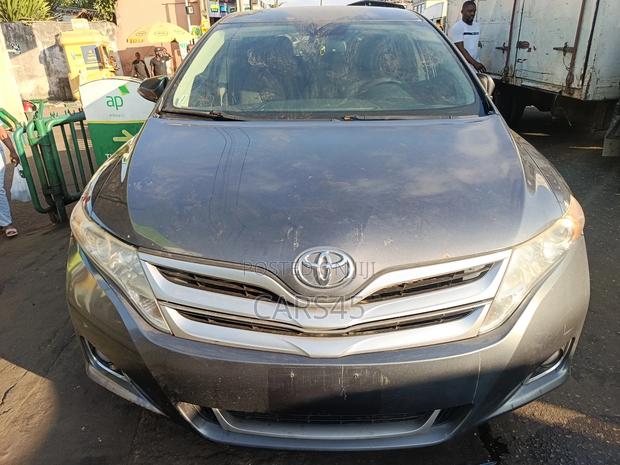 Toyota Venza 2016 Gray