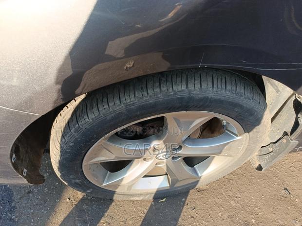 Toyota Venza 2016 Gray