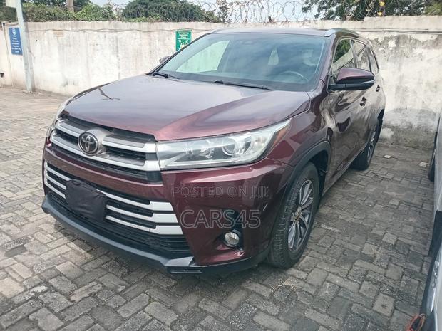 Toyota Highlander 2018 Red