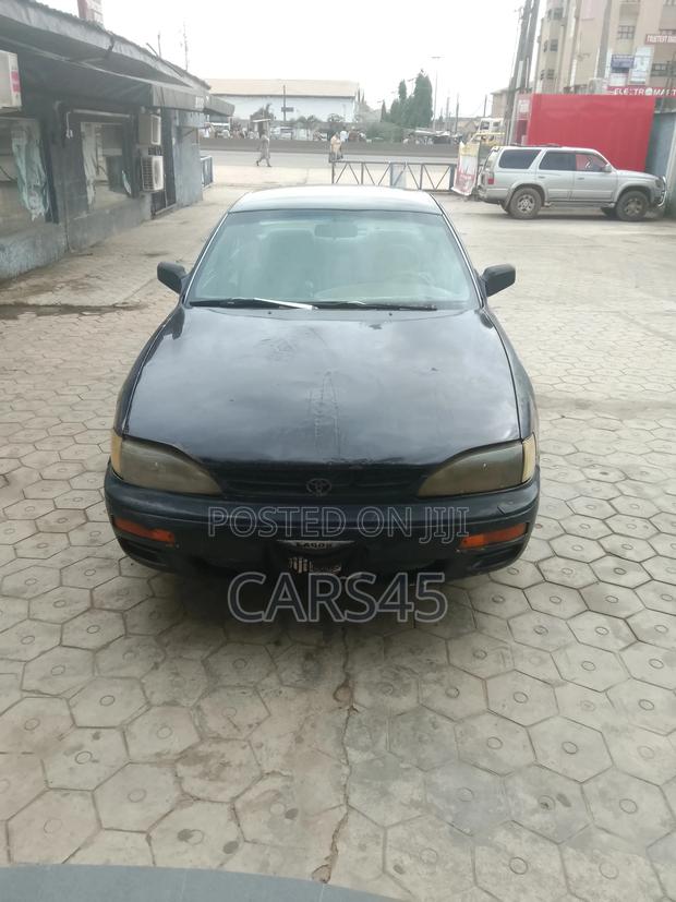 Toyota Camry 1996 Black