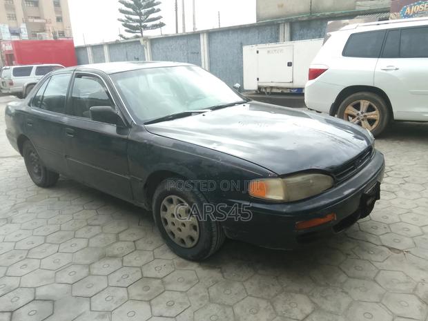 Toyota Camry 1996 Black
