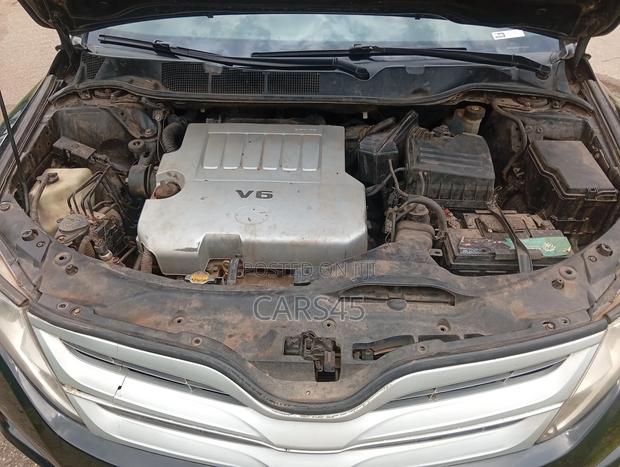 Toyota Venza 2010 Black