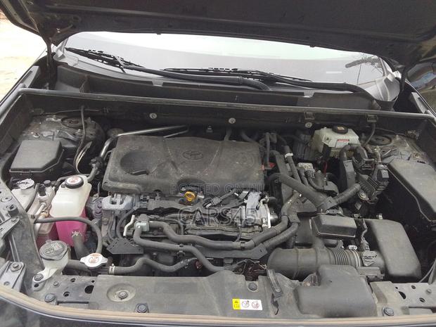 Toyota RAV4 2021 Black