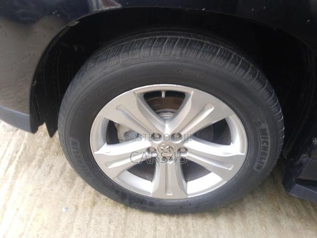 Toyota Highlander 2011 Black