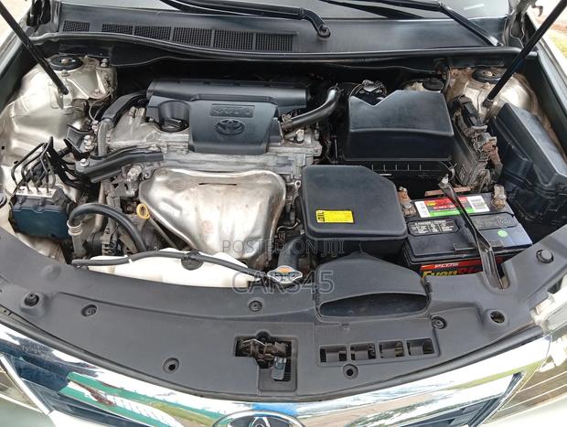 Toyota Camry 2014 Gray