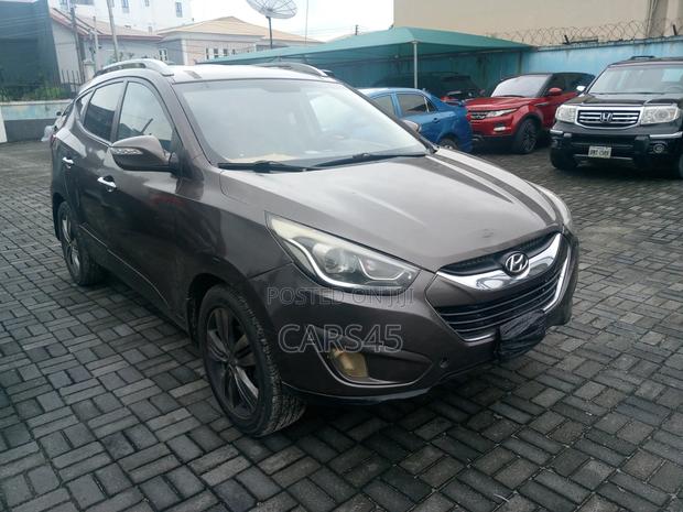 Hyundai Tucson 2014 Brown