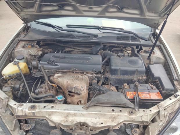 Toyota Camry 2003 Silver
