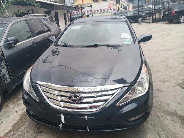 Hyundai Sonata 2014 Blue