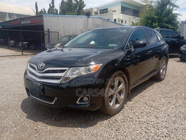 Toyota Venza 2011 Black