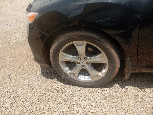 Toyota Venza 2011 Black