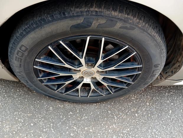 Toyota Avalon 2015 Beige
