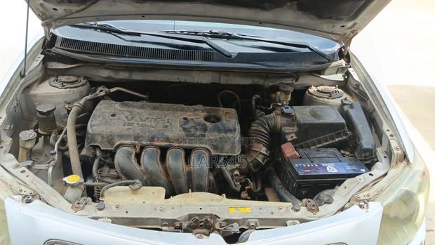Pontiac Vibe 2006 Silver