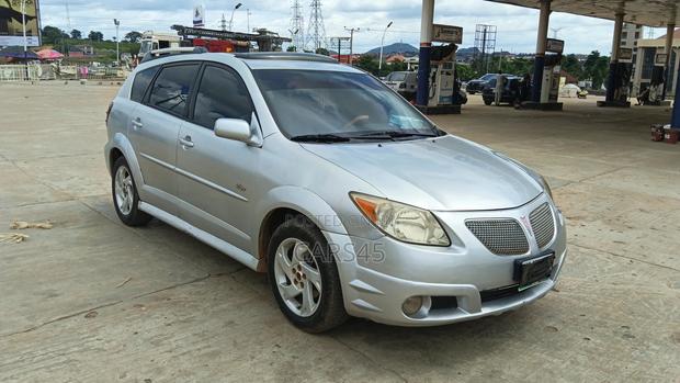 Pontiac Vibe 2006 Silver