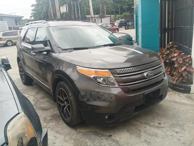 Ford Explorer 2015 Black