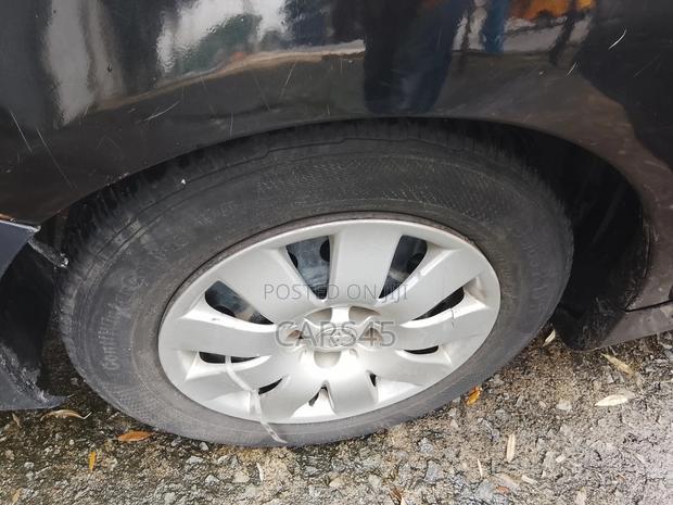 Toyota Corolla 2009 Black