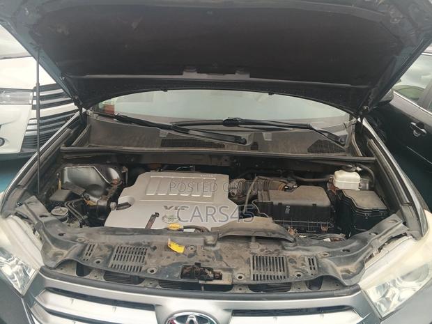 Toyota Highlander 2013 Gray