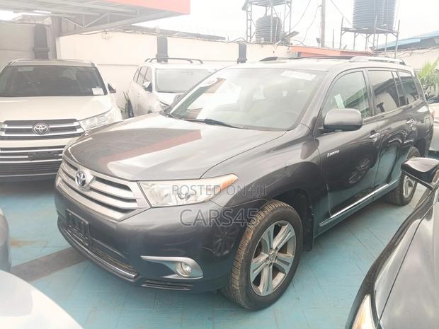 Toyota Highlander 2013 Gray