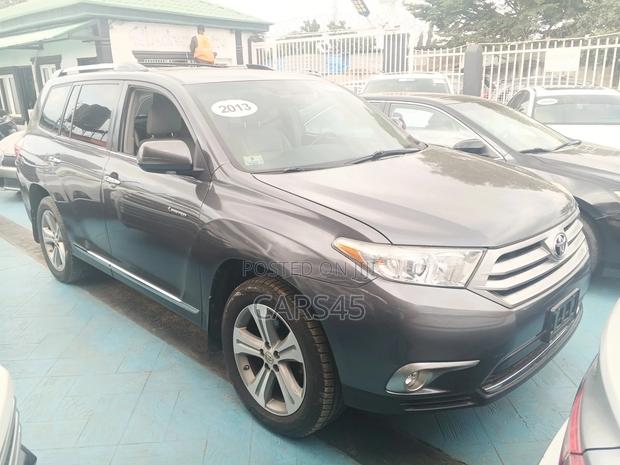 Toyota Highlander 2013 Gray
