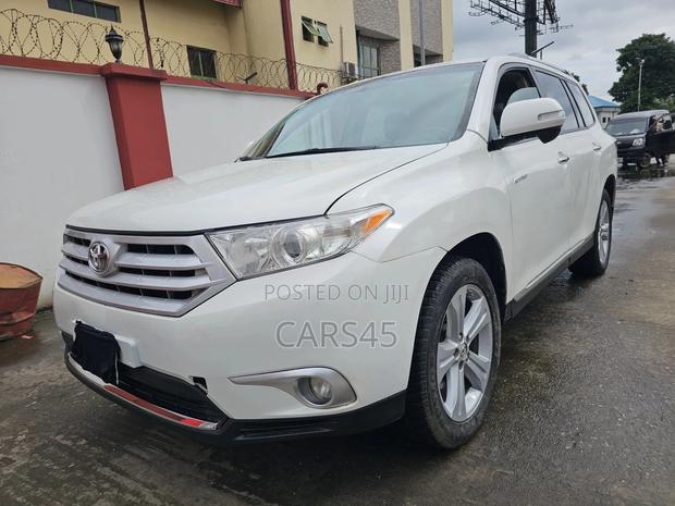 Toyota Highlander 2008 White