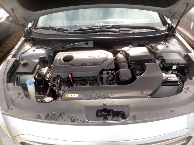 Hyundai Sonata 2016 Gray